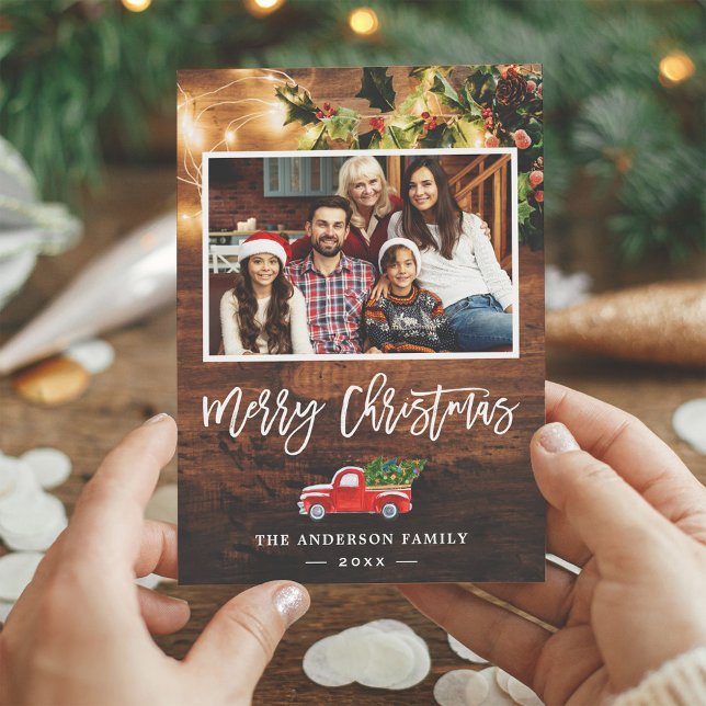 Cartão De Festividades Rustic String Lights Red Christmas Truck Foto (Criador carregado)