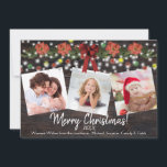 Cartão De Festividades Rústico Barn Wood & Lights 3 Foto Natal<br><div class="desc">Este belo cartão de feriado apresenta um design rústico com três fotos em um fundo de madeira de celeiro com uma terra verde e poinsettia festejada com luzes brilhantes. A legenda diz "Feliz Natal" com o ano e a sua assinatura. O verso tem espaço para sua própria nota ou mensagem....</div>