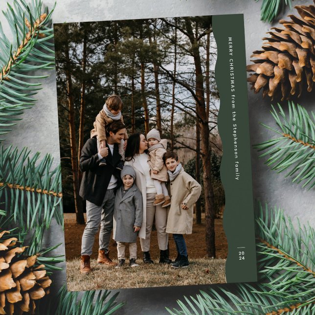 Cartão De Festividades Simples e moderno Natal verde com duas fotos (Criador carregado)