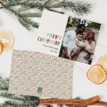 Cartão De Festividades Solteiro de Natal Colorido Festivo Foto<br><div class="desc">Este cartão festivo e colorido de natal de solteiro de Natal é perfeito para sua alegria, criativa e brilhante saudação de Natal. É uma fonte única, divertida e moderna em vermelho, boho bronzeado, e verde claro e escuro, que faz um feliz sentimento sazonal. Se você está querendo iluminar o inverno...</div>