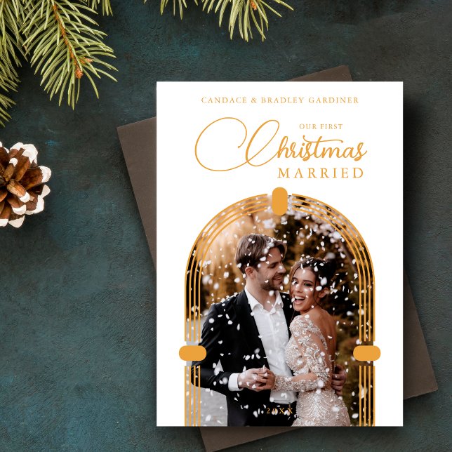 Cartão De Festividades Sophisticated Golden Dome Photo First Christmas (Sophisticated Fake Golden Dome Arch Photo First Christmas Married Holiday Card with Envelope. )