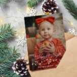 Cartão De Festividades String Lights Feliz Bright Natal Grande Foto<br><div class="desc">Feliz e Cartões de foto de Natal brilhante impressos com luzes de cordas pastéis em vermelho,  rosa,  menta e amarelo com Feliz e Brilho em um roteiro brilhante.</div>