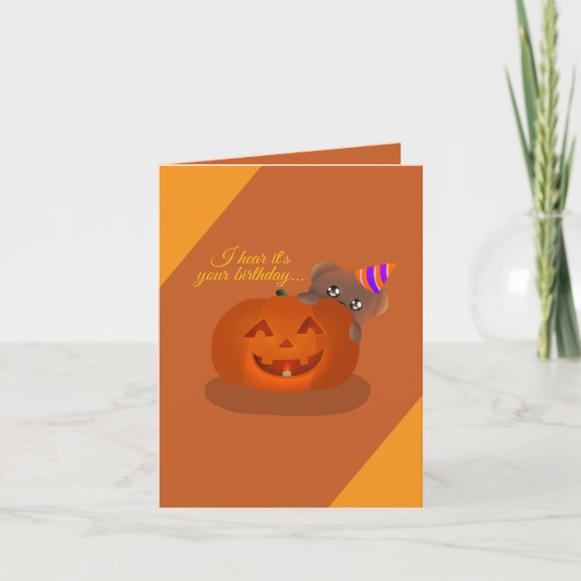 Cartão De Festividades Teddy Hiding Behind a Pumpkin Birthday Card (Frente)