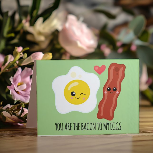Cartão De Festividades Toucinho e Ovos Kawaii Dia dos Namorados Divertido (Crack up your Valentine and "poach" their heart with this hilariously honest and "egg-cellent" card.)