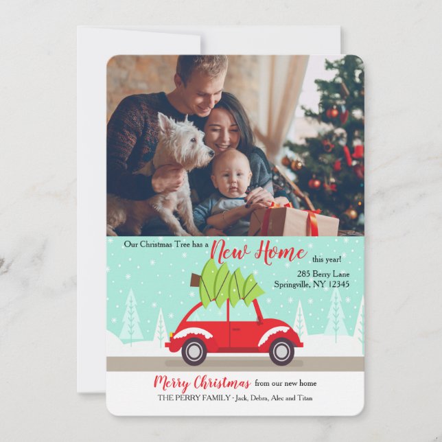 Cartão De Festividades Trazendo a placa de Natal para a casa da árvore (Frente)