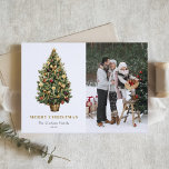 Cartão De Festividades Vintage Watercolor - Foto da Árvore de Natal<br><div class="desc">Celebre a temporada com esse elegante Cartões de foto de Natal mostrando uma árvore de natais vintages de aquarela enfeitada com ornamentos brilhantes de vermelho e ouro e delicadas fitas de ouro. O estilo tradicional traz um feriado nostálgico que se sente perfeito por enviar desejos sinceros. Personalize este elegante cartão...</div>
