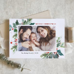 Cartão De Festividades Watercolor Hollies Faux Gold Foil Christmas<br><div class="desc">Envie seus Cartões de natal queridos nesta temporada com este belo Cartões de foto de Natal horizontal. Apresenta colas a aquarelas, sotaques de folha de ouro falsos, padrões de férias festivos correspondentes e tipografia moderna. Os textos são perfeitamente editáveis. Personalize este Cartões de foto de Natal holly adicionando sua foto,...</div>