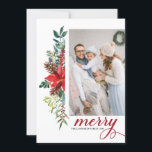 Cartão De Festividades Watercolor Poinsettia Botânica Foto de Natal<br><div class="desc">Feliz e brilhante! Celebre o Natal com esta carta chata de Natal com fotografia a água. Apresenta a terra floral de cor-de-água das poinsettias vermelhas,  pinecones,  bagas e verde. Personalize adicionando fotos,  nomes e mensagens. Este Cartões de foto de Natal botânico está disponível em outros estoques de cartão.</div>