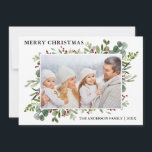 Cartão De Festividades Watercolor Winter Greenery Berries Foto de Natal<br><div class="desc">A Elegante Watercolor Winter Greenery Merry Christmas Photo Holiday Card inclui folhas de eucalipto e groselhas vermelhas.</div>