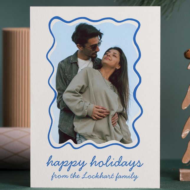 Cartão De Festividades Wavy Hand Drawn Funky Whimsical Border Foto (wavy doodle hand drawn border photo holiday christmas card modern whimsical funky eclectic fun cute)