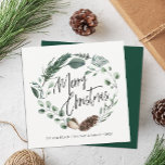 Cartão De Festividades Winter Nature | Watercolor Wreath Christmas Square<br><div class="desc">Envie cartões de natal para amigos e família em cartões de natal quadrados simples, chic, elegantes e modernos, não-fotodesign festivos, naturais, de cor natural! Uma bela faixa de cor-de-água verde macia pintada (pinheiro, eucalipto, samambaia), apresentando um bonito cone de pinhal castanho na frente. O meio apresenta a saudação de "natal...</div>