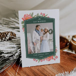 Cartão De Festividades Winter Peony | Foto de Férias<br><div class="desc">O Elegante cartão de feriado floral de aquarela apresenta sua foto vertical favorita emoldurada por uma borda geométrica em verde-caçador,  com flores pintadas à mão,  botões e verde de pénia vermelha espiando para fora no topo e no fundo. Personalize com seu nome de família,  saudação personalizada e o ano.</div>