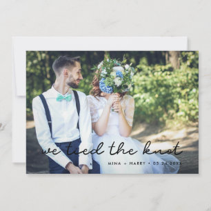 Cartão de foto de casamento simples Nós nos casamo