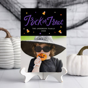 Cartão de Foto de Halloween 'Trick or Treat' com B