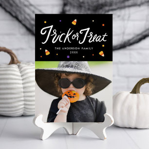 Cartão de Foto de Halloween 'Trick or Treat' com B