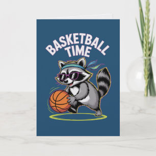 Cartão de Guaxinim do Tempo de Basquete Aniversári