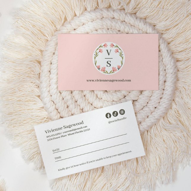 Cartão De Horário Elegant Botanical Monogram Crest Photo (Criador carregado)