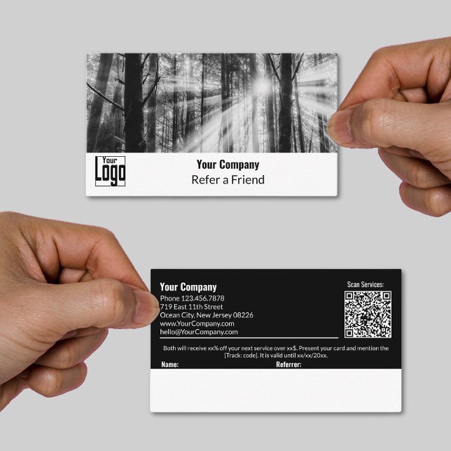 Cartão De Indicação Empresa de Imagem Personalizada Clássica em Preto  (Classic Black and White Custom Image Company Referral Card, Logo, QR-code, Terms)