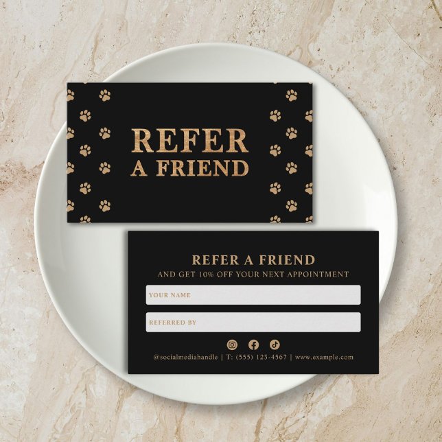 Cartão De Indicação Refer A Friend Modern Luxury Pet Care Service  (modern luxury deep black golden paw pet care referral card)