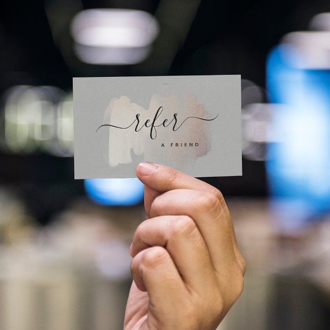 Cartão De Indicação Traço de Pincel Chic | Faux Rosa Dourado na Cinza (Criador carregado)