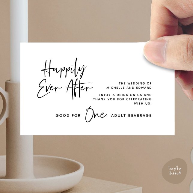 Cartão De Informações Bilhete de Bebida, Bebida Adulta, Feliz para Sempr (Modern Wedding Drink Ticket, Adult Beverage, Happily Ever After Enclosure Card in White Black)