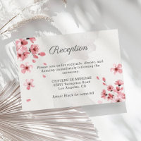 Casamento floral de flores de cerejeira rosa român
