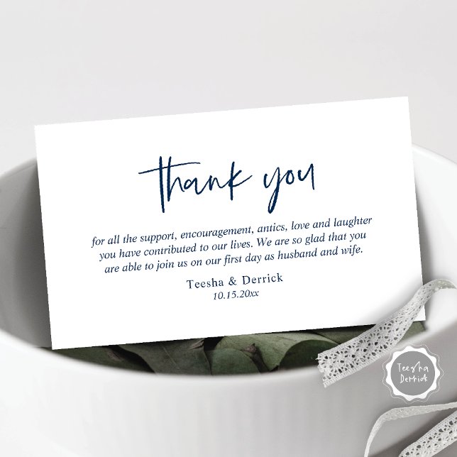 Cartão De Informações Casamento Obrigado, Anexo de Roteiro Simples Moder (Wedding Thank you card, in modern casual script, Navy blue design)