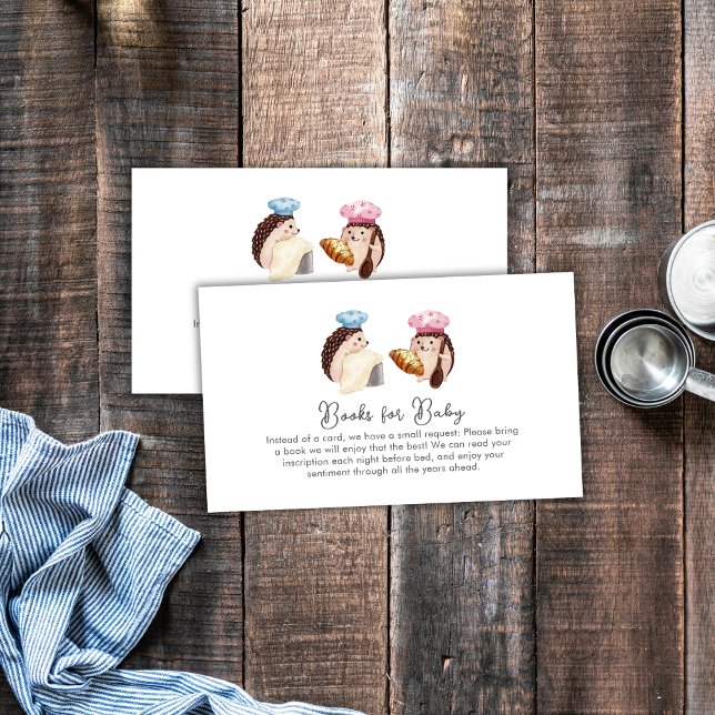 Cartão De Informações Chá de Bebê Livros de Chef Padeiroouriço Caprichos (Whimsical Hedgehog Chef Baker Books Baby Shower Enclosure Card)