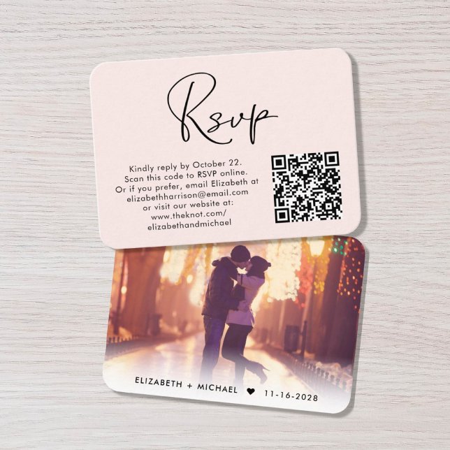 Cartão De Informações Código QR de foto moderna rosa para casamento RSVP (Criador carregado)