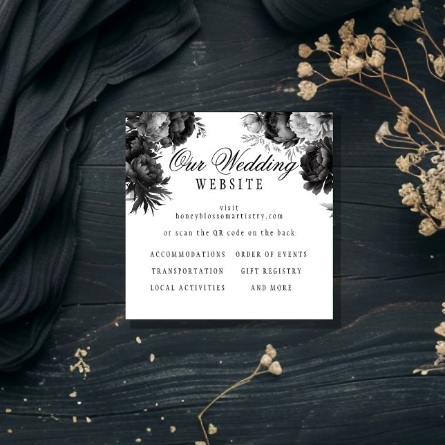 Cartão De Informações Código QR do Site de Casamento Branco Gótico Cláss (Criador carregado)