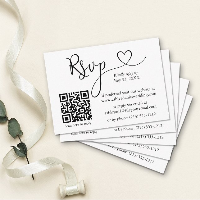 Cartão De Informações Coração de Caligrafia Moderna QR Casamento RSVP (Customize to change your personalized text size or text style.)