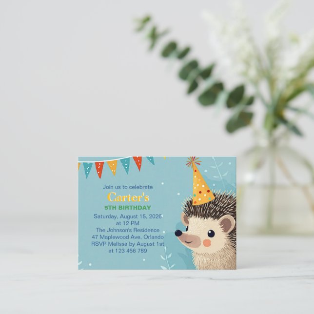Cartão De Informações Cute Hedgehog Birthday Party Invitation (Em pé/Frente)