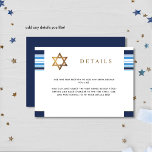 Cartão De Informações Detalhes do Bar de Tallit Azul Elegante e Dourado<br><div class="desc">Adicione um cartão de informação separado com detalhes adicionais com a nossa placa coordenadora de compartimento de talentos! Cartão coordenando nosso Bar Mitzvah, convite azul e ouro. O elegante motif de talentos, aliado a uma estrela de David, maravilhosamente trabalhada, dá o tom para o seu evento. Estrela de David em...</div>