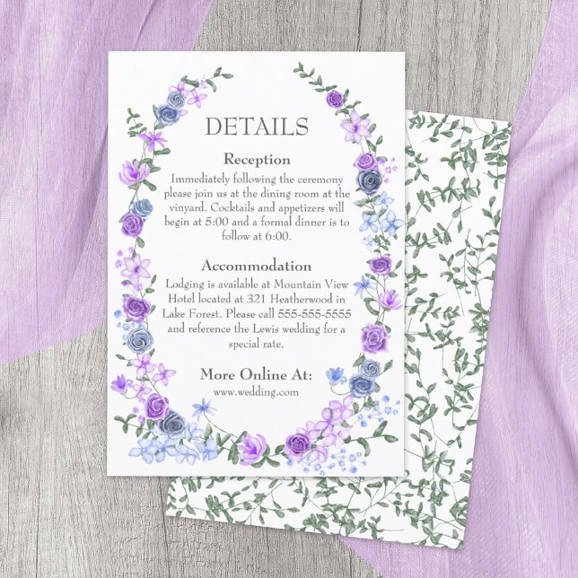 Cartão De Informações Detalhes do Casamento com Vinha Rosa de Jardim Azu (purple, lavender, dusty blue mixed floral patterns, rose vines, bouquets wedding details enclosure )
