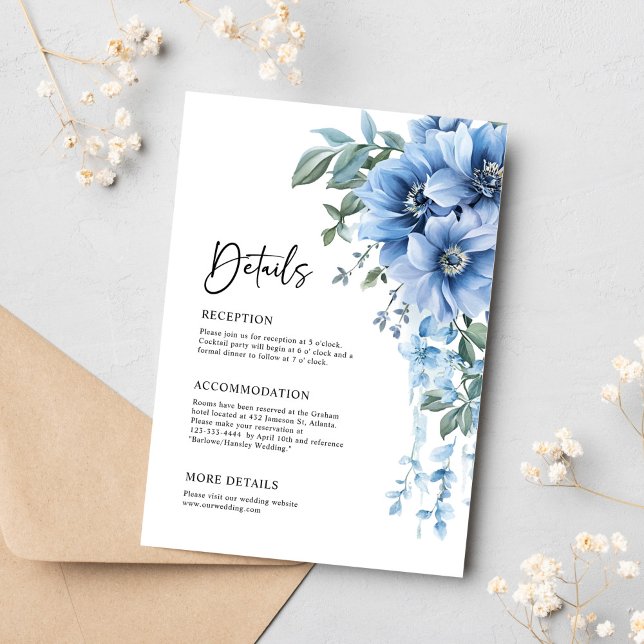 Cartão De Informações Detalhes Do Casamento De Azul Com Derramamento Flo (Elegant Floral Dusty Blue Wedding Details Enclosure Card)