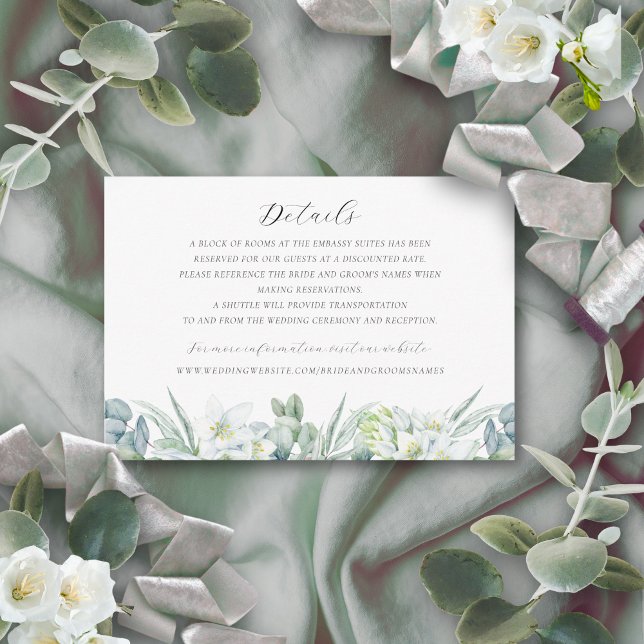Cartão De Informações Detalhes do Casamento Verde Elegante Simples (Wedding details enclosure card with white flowers and greenery)