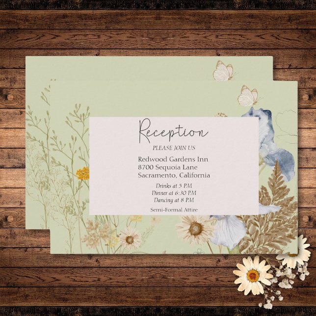 Cartão De Informações Flores selvagens na Recepção de casamento leve (Wildflowers on Light Sage Wedding Reception Enclosure Card)