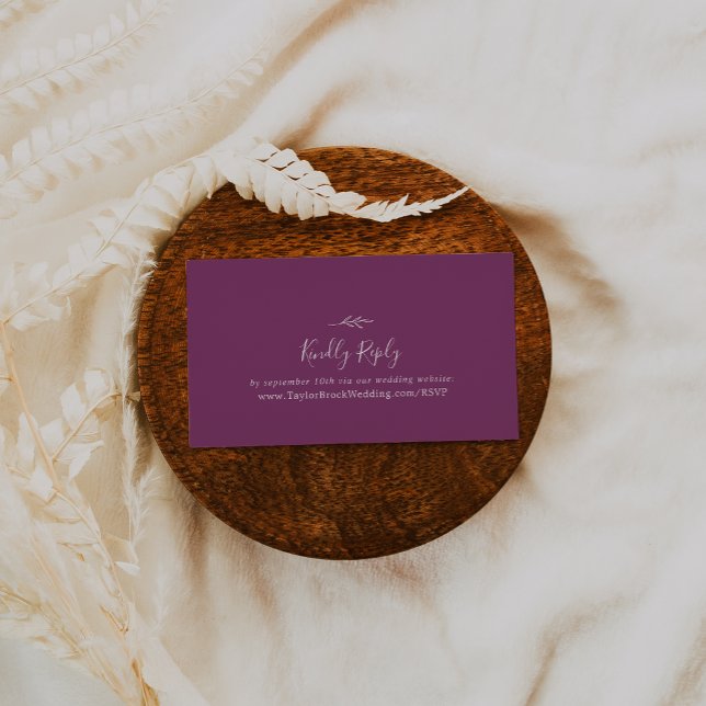 Cartão De Informações Folha mínima | Berry Purple Wedding Website RSVP (Criador carregado)