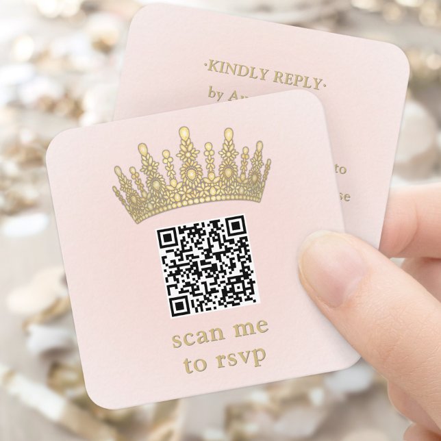 Cartão De Informações Gold Crown Blush Pink Quinceañera Scan Me QR RSVP (Criador carregado)