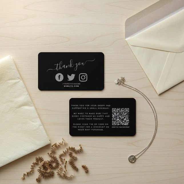Cartão De Informações Ícones sociais da cinza obrigado de código QR que  (Grey social icons QR code thank you discount Enclosure Card.)
