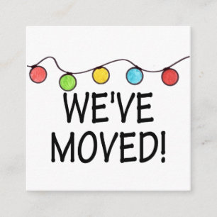 Cartão De Informações Nós movemos luzes da árvore de Natal