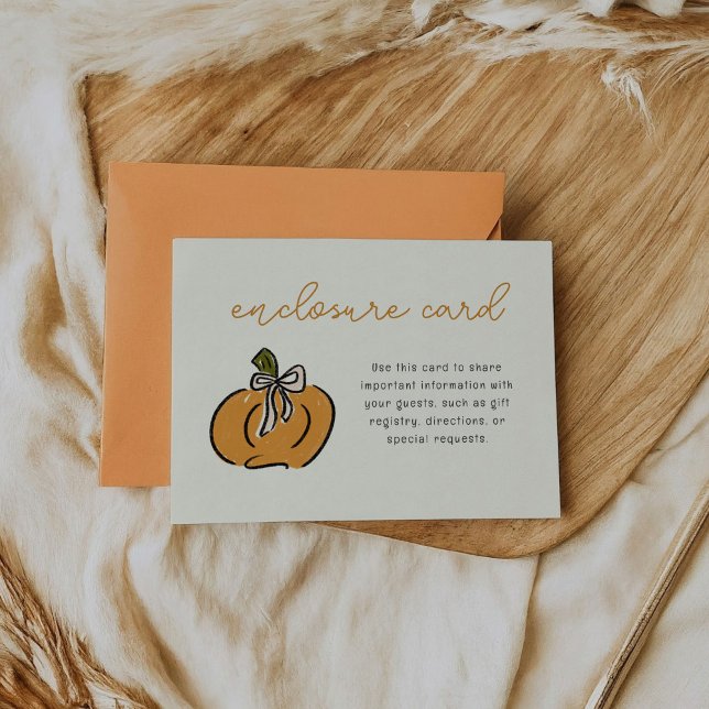 Cartão De Informações Pequeno Chá de fraldas de abóbora (Cute pumpkin baby shower enclosure card.)