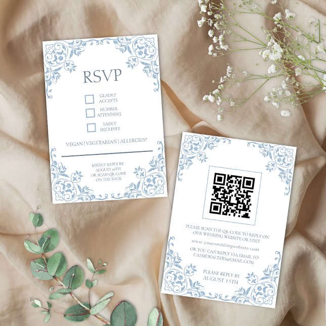 Cartão De Informações Placa RSVP Azul e Branca do Chique Românico (Romantic blue and white shabby coastal chic elegant qr code wedding rsvp cards for vintage classic)