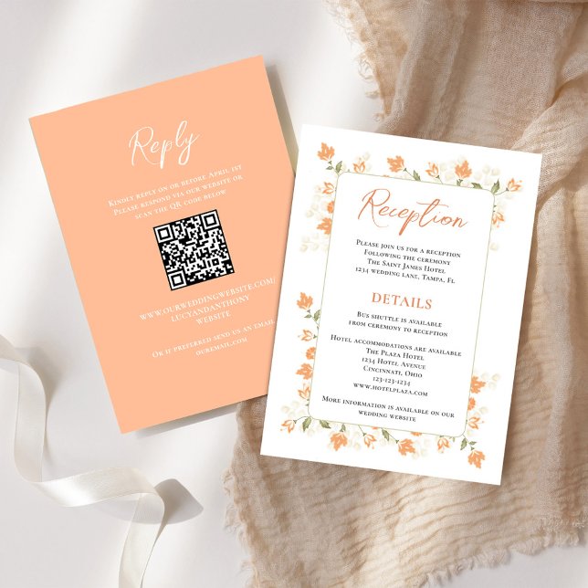 Cartão De Informações Recepção de casamento Floral de Pêssego Elegante (Wedding reception and reply card with a scannable QR code with peach floral.)