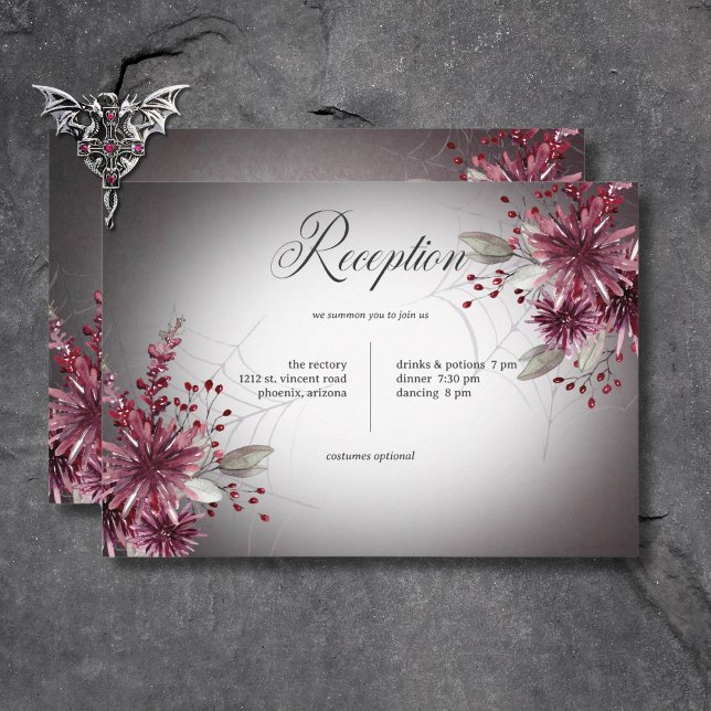 Cartão De Informações Recepção Rústica de Dia das Bruxas Preta e Borgonh (Rustic Gothic Black & Burgundy Halloween Reception Enclosure Card)
