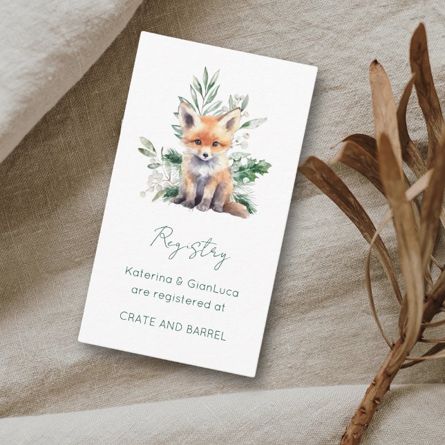 Cartão De Informações Registro de Chás de fraldas Russo de Animais da Fl (This baby shower Registry card features a cute little fox and winter greenery)