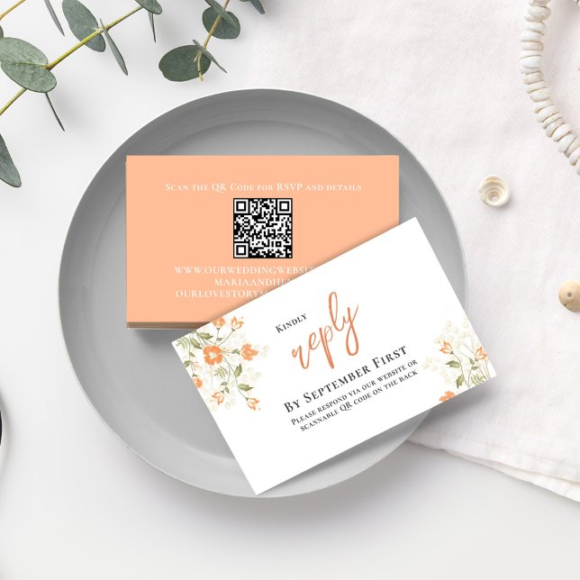 Cartão De Informações Resposta RSVP de Casamento Floral Peach Elegant (Simple Wedding reply card with a peach floral background and QR code template.)