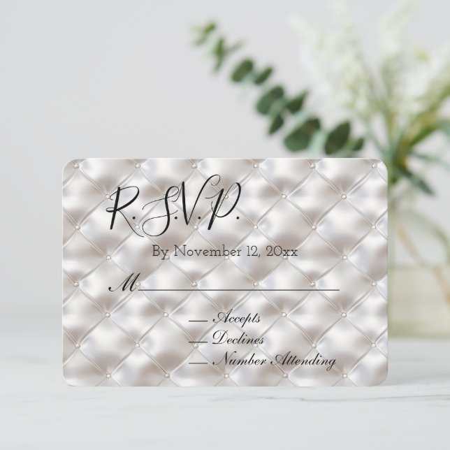 Cartão De Informações Romântica Glam White Faux Leather Casamento RSVP (Em pé/Frente)