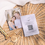 Cartão De Informações RSVP de Casamento de Foto do Código QR Monograma M<br><div class="desc">Uma elegante placa de gabinete RSVP para corresponder à nossa coleção de fotos formais de Casamento Monograma Minimalista. Esta design apresenta um monograma de casamento personalizado no topo da carta. O monograma combina as iniciais dos nomes dos casais com uma ilustração rústica de esprig de folha desenhada à mão. Há...</div>