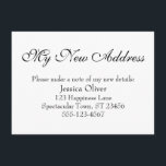Cartão De Informações Simples, Elegante Meu Novo Endereço Preto no Branc<br><div class="desc">Mantenha seus amigos e familiares atualizados com o seu novo endereço usando estes simples e elegantes cartões de inclusão. Uma nota versátil lê "Meu Novo Endereço" no topo, usando uma fonte de texto bonita e tradicional. Use os campos do modelo para adicionar todos os seus detalhes e personalizar este design...</div>
